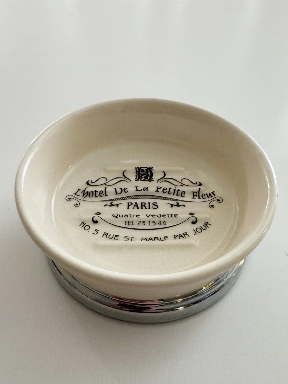 French Style Ceramic Soap Dish – L'Hôtel De La Petite Fleur Paris